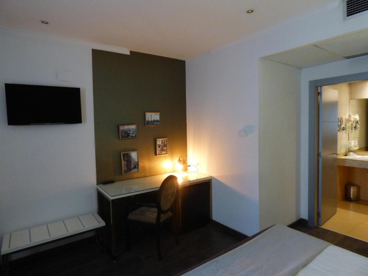 Hotel Moderno Barcelona Zewnętrze zdjęcie