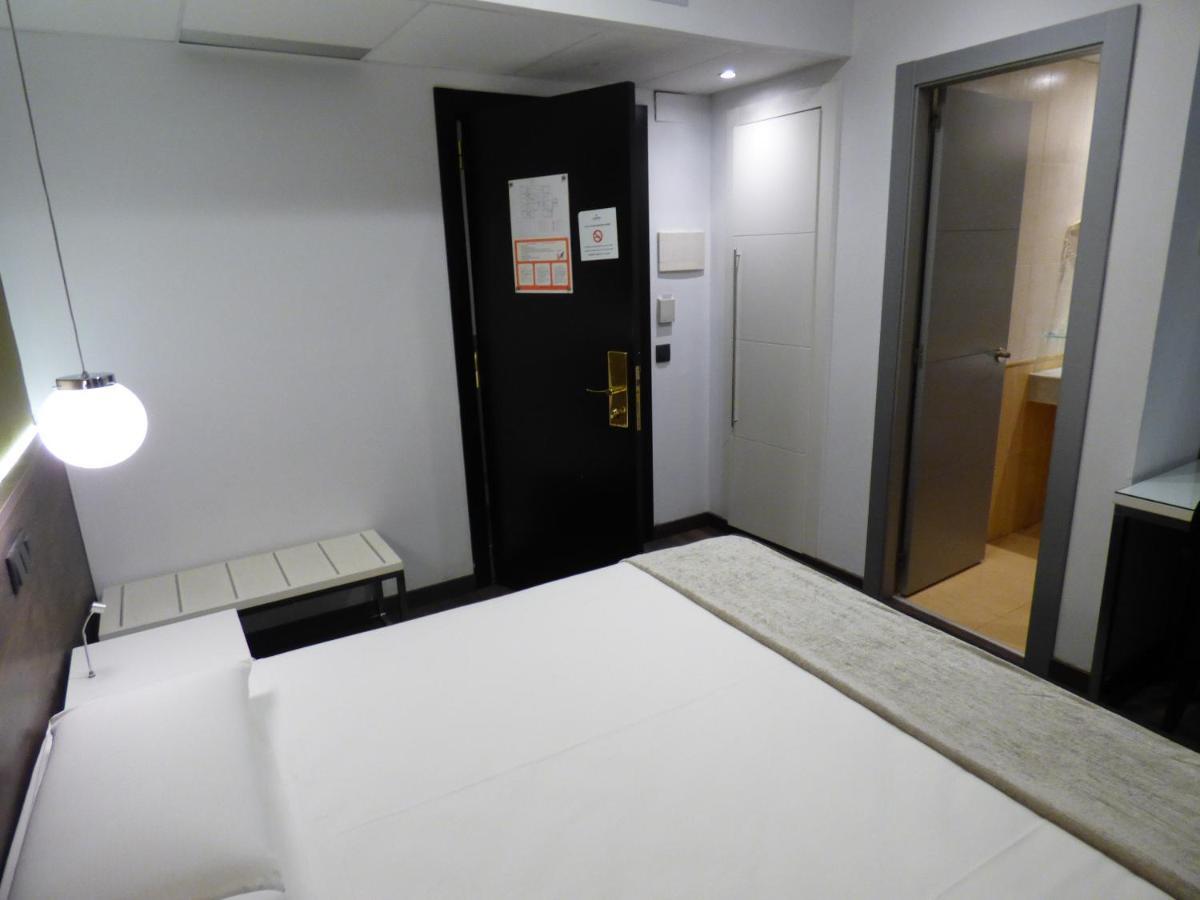 Hotel Moderno Barcelona Zewnętrze zdjęcie