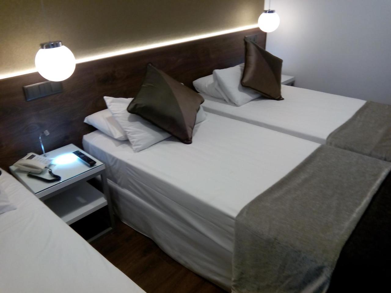Hotel Moderno Barcelona Zewnętrze zdjęcie